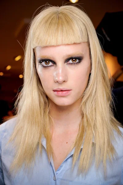 Look 17